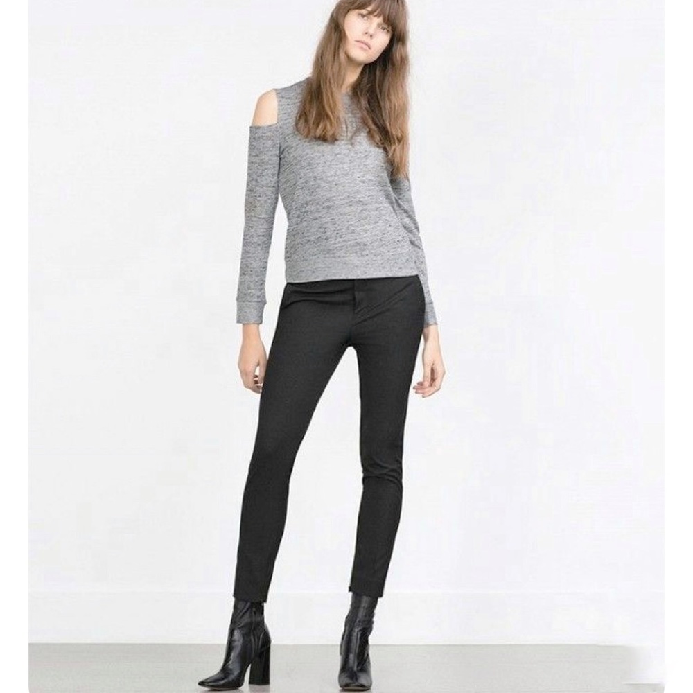 Zara women off the shoulder top size M